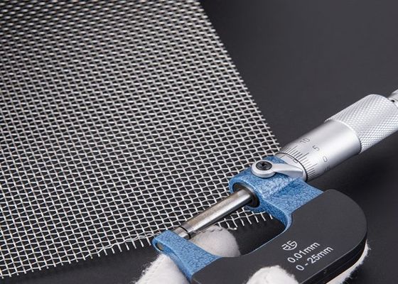 বোনা Crimped AISI316 স্টেইনলেস স্টীল পরিস্রাবণ জাল এক্সট্রুডার স্ক্রীন মেশ