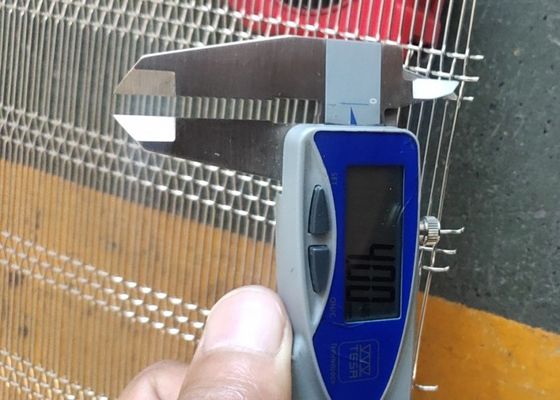 স্টেইনলেস স্টীল জাল বহুমুখী টেকসই Weave Wire Mesh থেকে 4 থেকে 635 জাল দৈর্ঘ্য 1m-300m